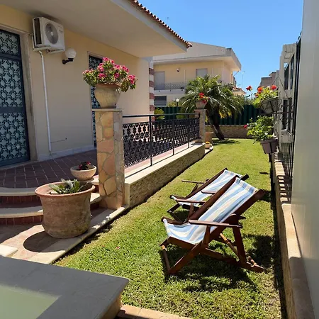 Aurea Villa